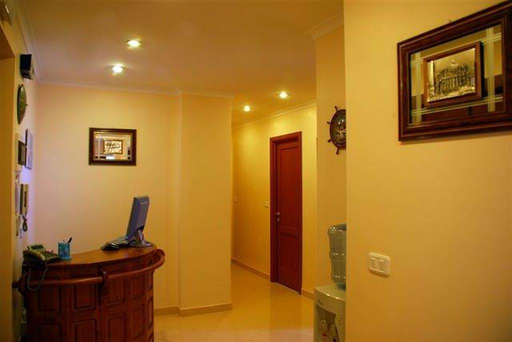 Zhihua Guest House Roma Dış mekan fotoğraf