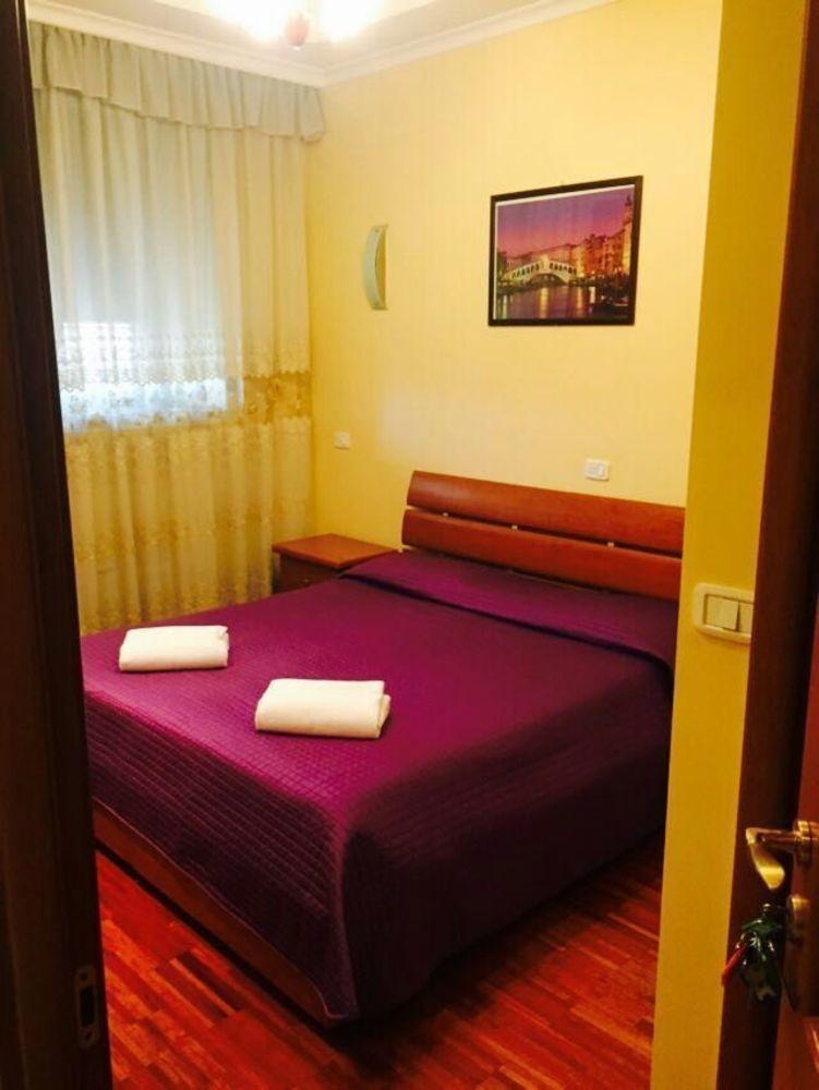 Zhihua Guest House Roma Dış mekan fotoğraf