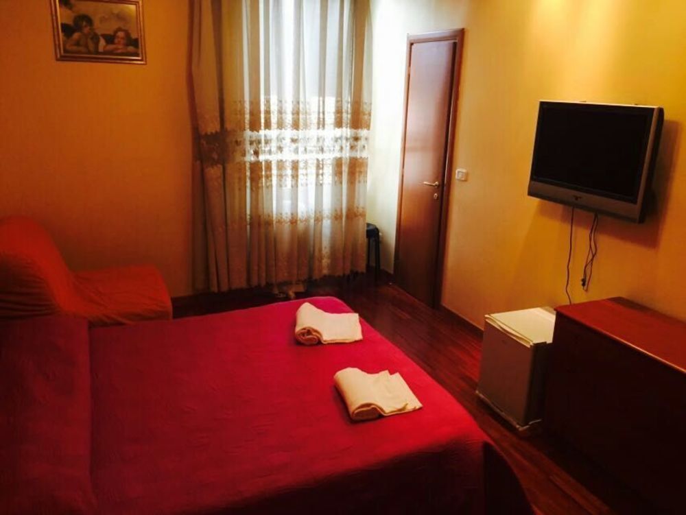 Zhihua Guest House Roma Dış mekan fotoğraf
