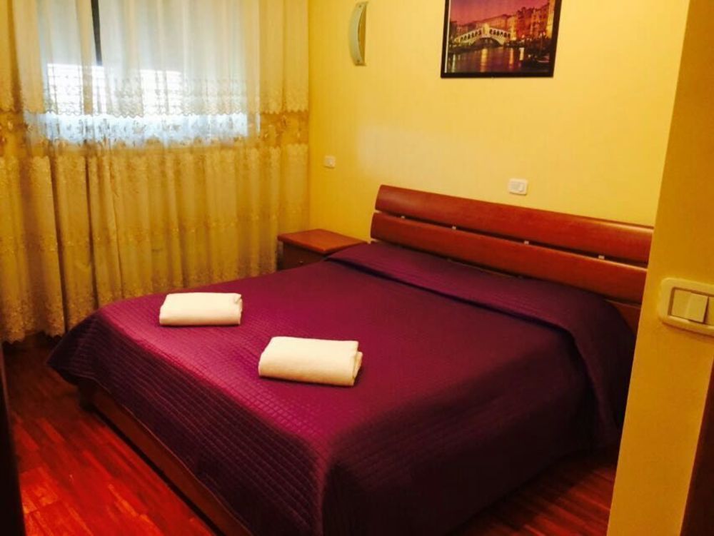 Zhihua Guest House Roma Dış mekan fotoğraf