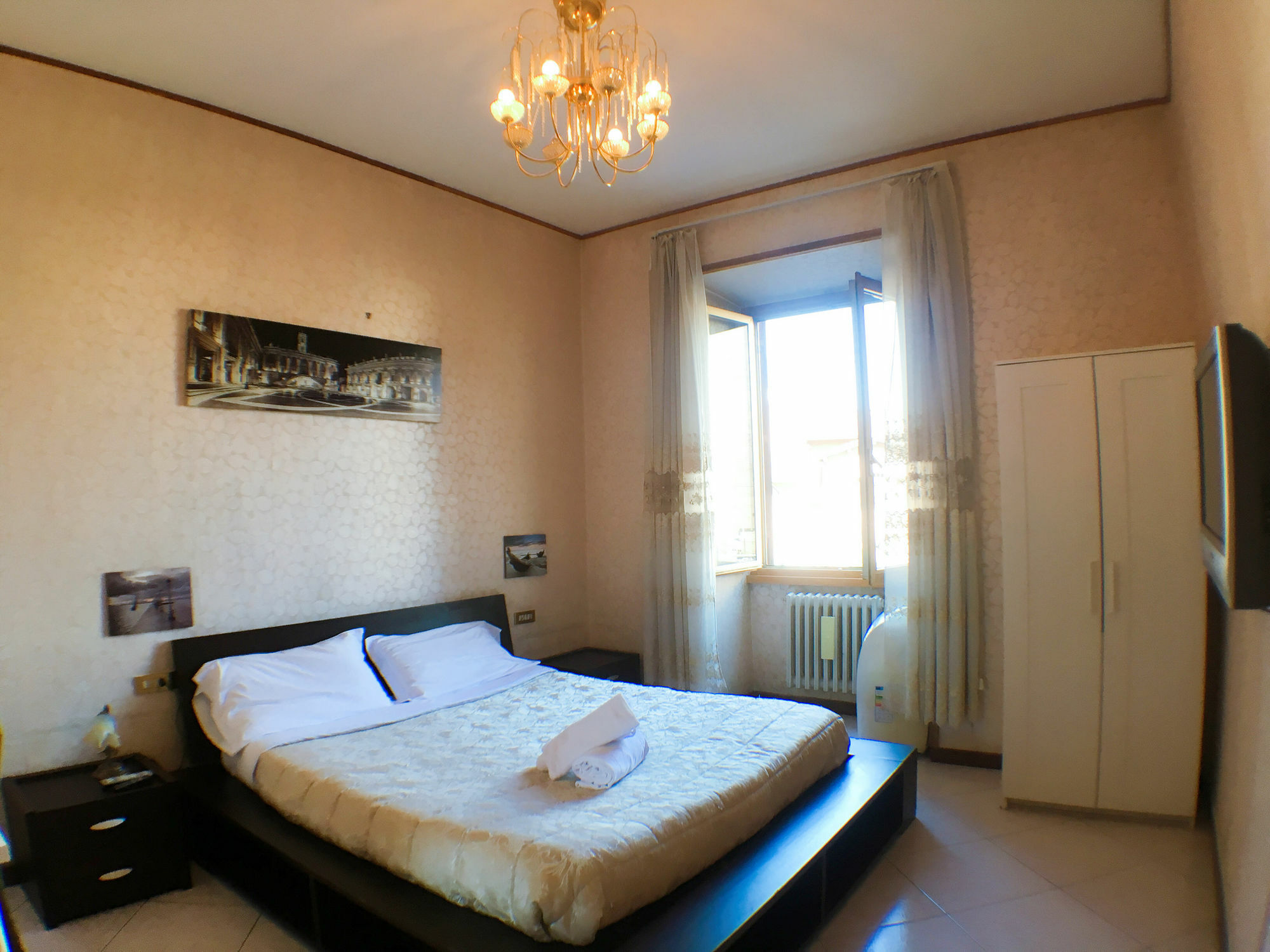 Zhihua Guest House Roma Dış mekan fotoğraf